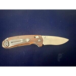 Benchmade Knife S30V